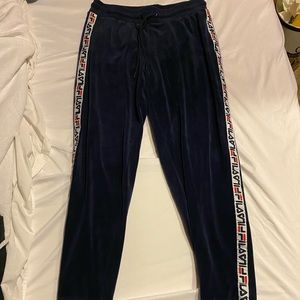 Fila joggers